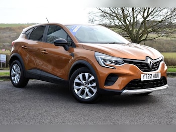 Used Renault Captur 2022 for sale - 77131683: Photo