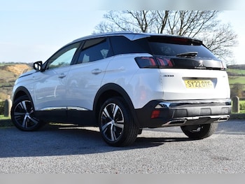 Used Peugeot 3008 2022 for sale - 77345147: Photo