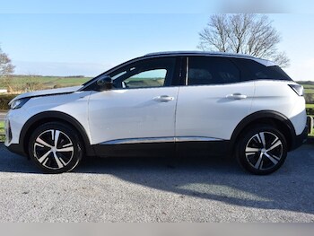 Used Peugeot 3008 2022 for sale - 77345147: Photo