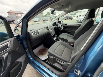 Used Volkswagen Golf SV 2016 for sale - 78632186: Photo
