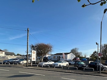 Used MINI Clubman 2018 for sale - 79000960: Photo
