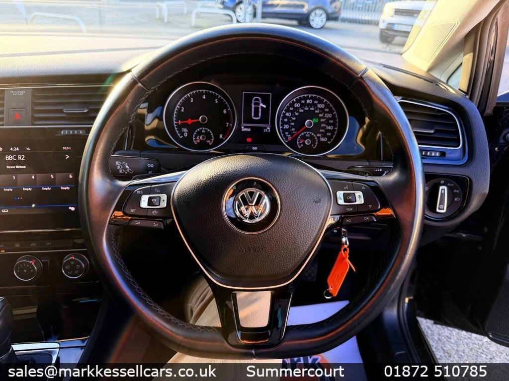 Used Volkswagen Golf 2018 for sale - 78082191: Photo 11