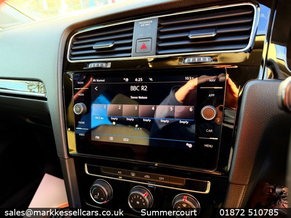 Used Volkswagen Golf 2018 for sale - 78082191: Photo 16