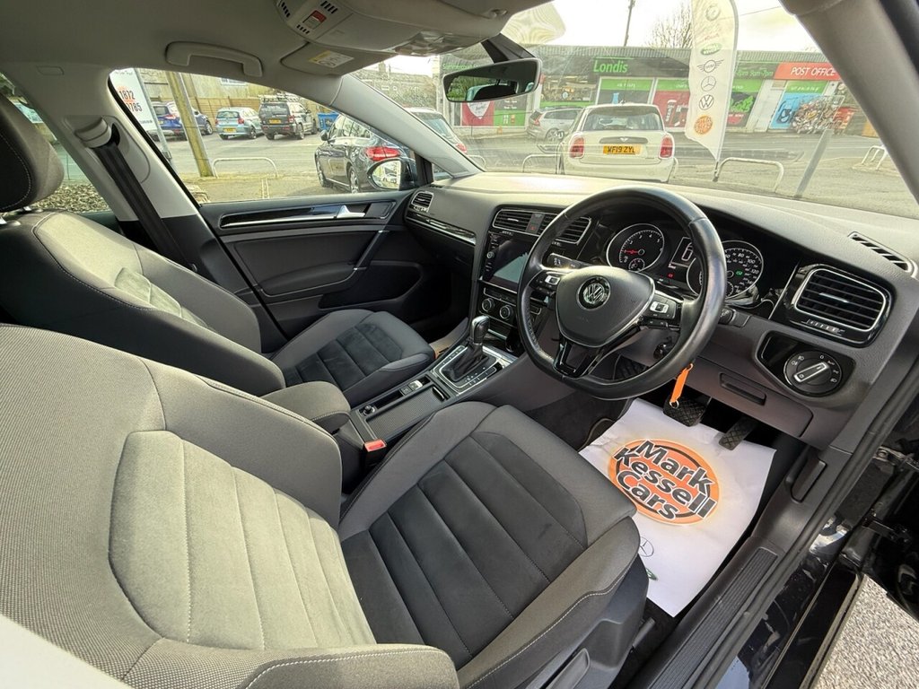 Used Volkswagen Golf 2018 for sale - 78082191: Photo 30