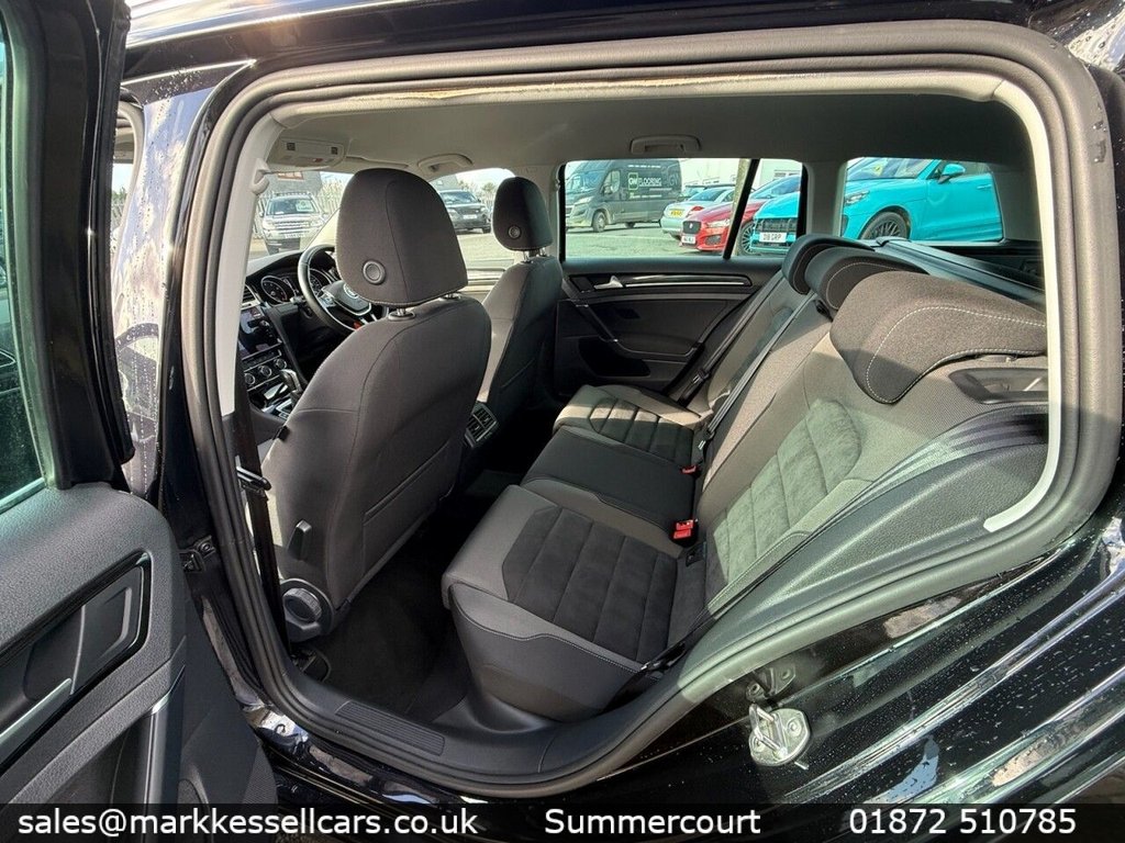 Used Volkswagen Golf 2018 for sale - 78082191: Photo 4