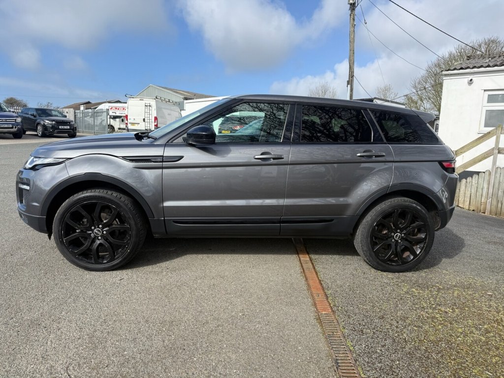 Used Land Rover Range Rover Evoque 2018 for sale - 78082219: Photo 11