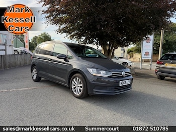 Used Volkswagen Touran 2017 for sale - 79466086: Photo