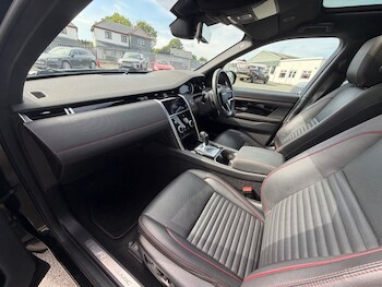 Used Land Rover Discovery Sport 2023 for sale - 78682281: Photo