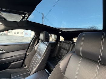 Used Land Rover Range Rover Velar 2018 for sale - 79603688: Photo