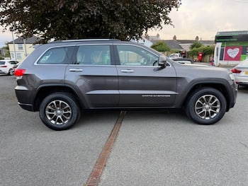 Used Jeep Grand Cherokee 2015 for sale - 79680321: Photo