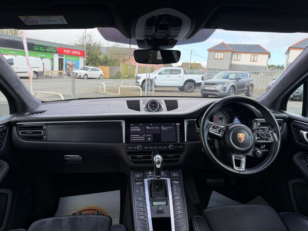 Used Porsche Macan 2020 for sale - 78082531: Photo 15