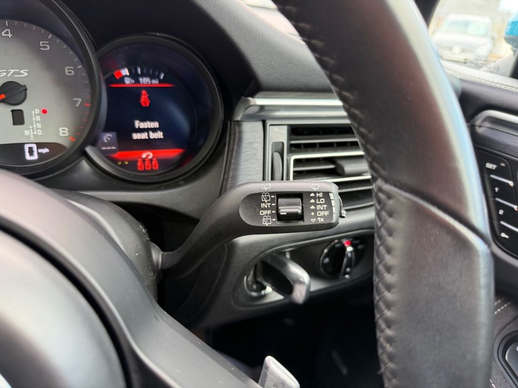 Used Porsche Macan 2020 for sale - 78082531: Photo 22