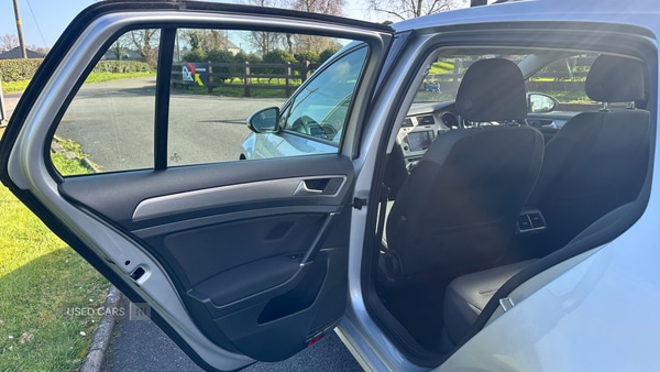 Used Volkswagen Golf 2017 for sale - 78087420: Photo 14