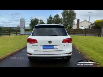 Used Volkswagen Touareg 2015 for sale - 74876216: Photo