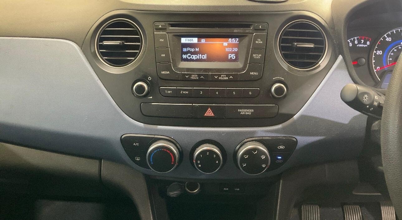 Used Hyundai i10 2015 for sale - 78123354: Photo 10