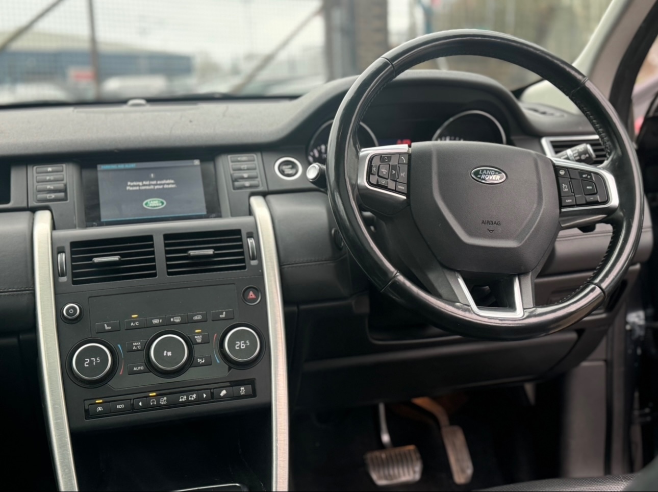 Used Land Rover Discovery Sport 2015 for sale - 77530654: Photo 4