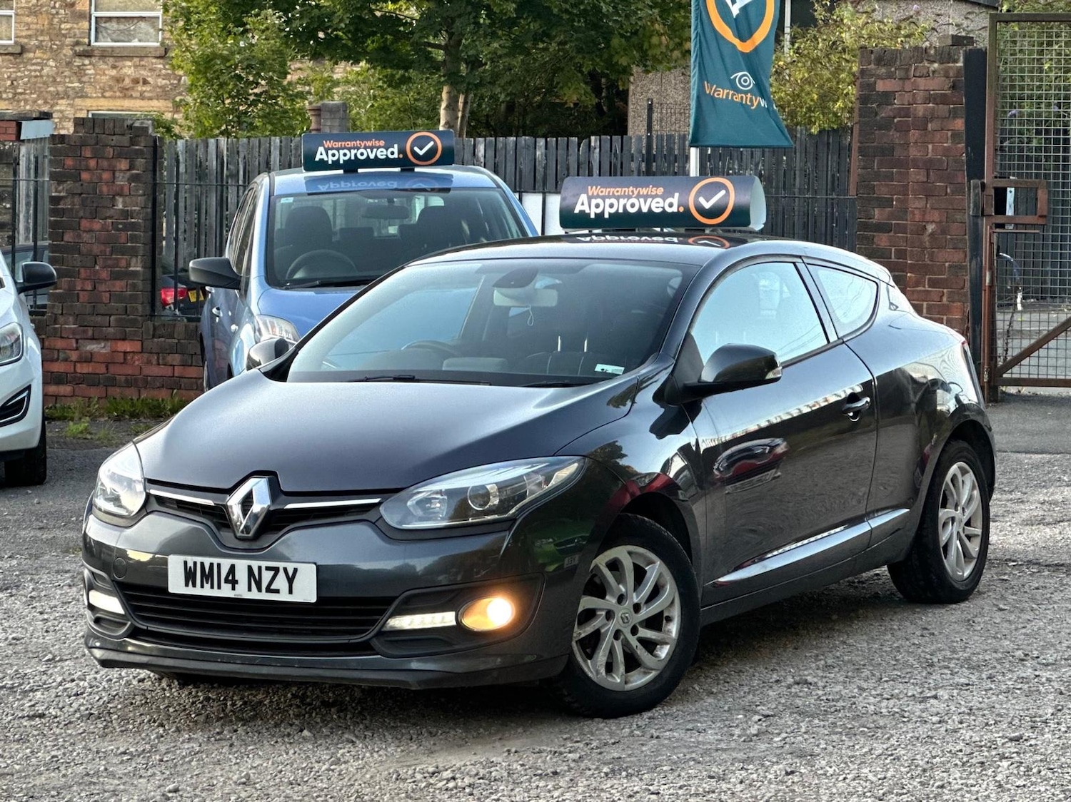 Used Renault Megane 2014 for sale - 77656502: Photo 12
