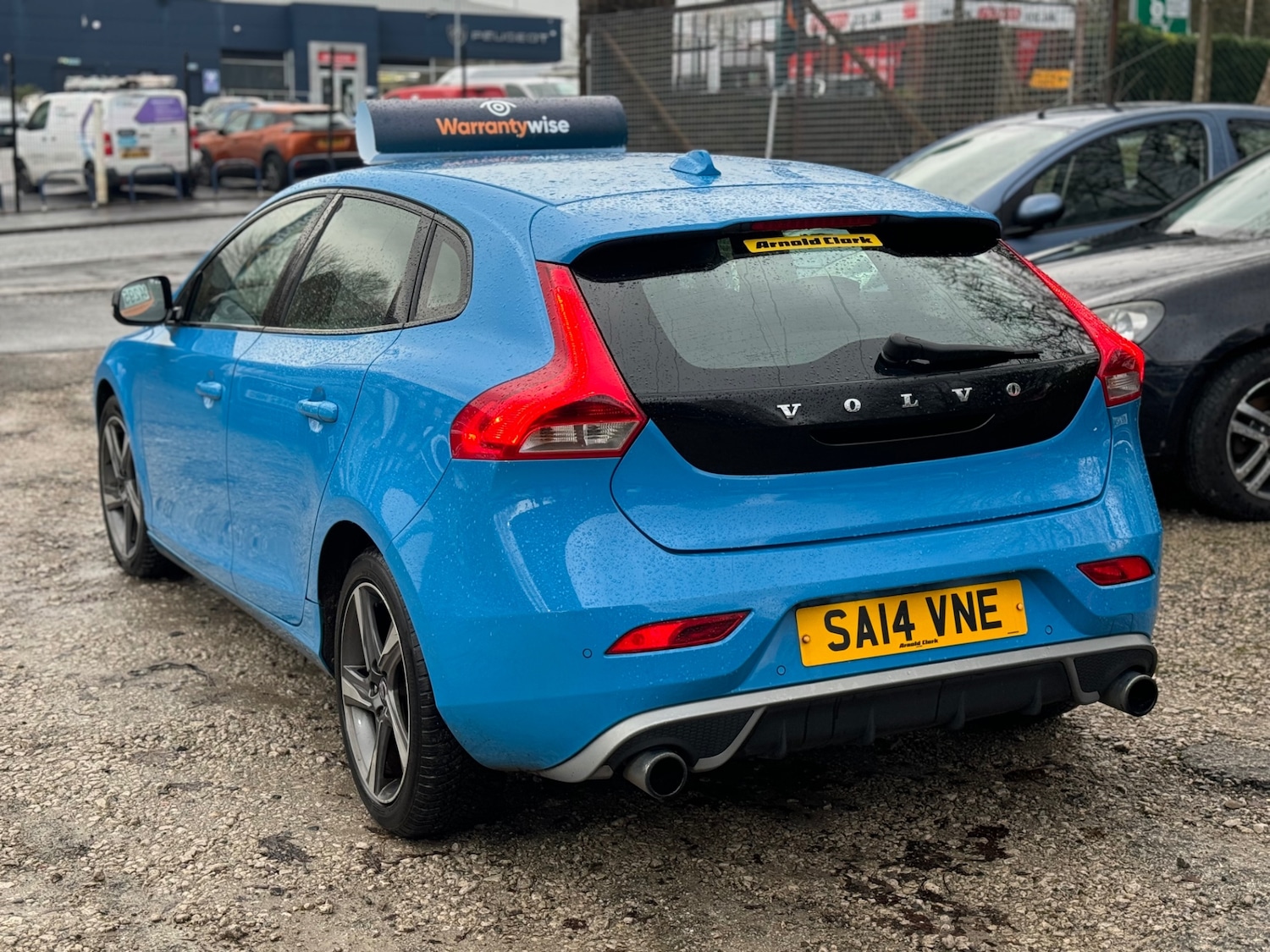 Used Volvo V40 2014 for sale - 77530649: Photo 7