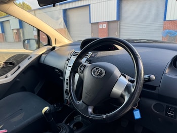 Used Toyota Yaris 2007 for sale - 78141228: Photo