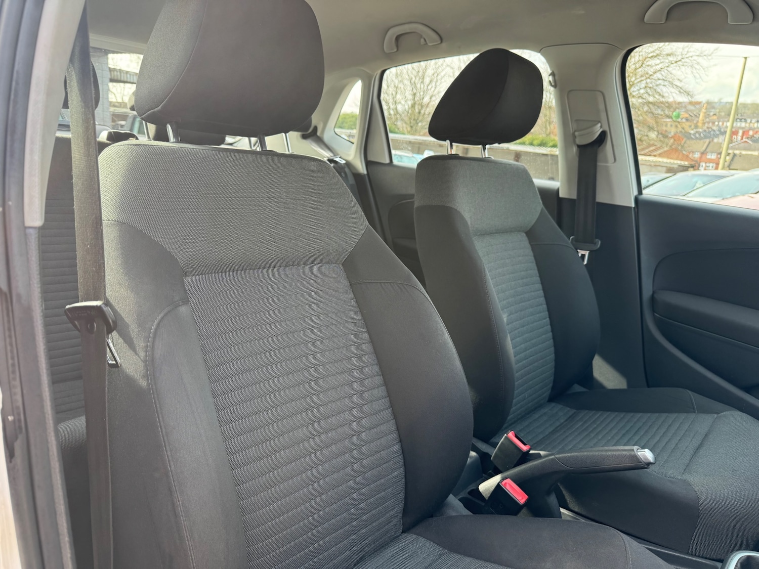 Used Volkswagen Polo 2010 for sale - 77767006: Photo 8