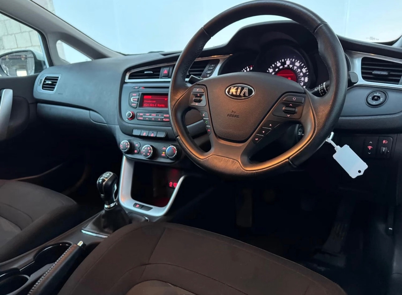 Used Kia Ceed 2016 for sale - 77530661: Photo 9