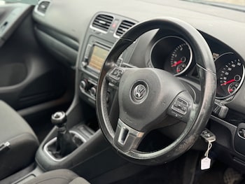 Used Volkswagen Golf 2012 for sale - 77531819: Photo