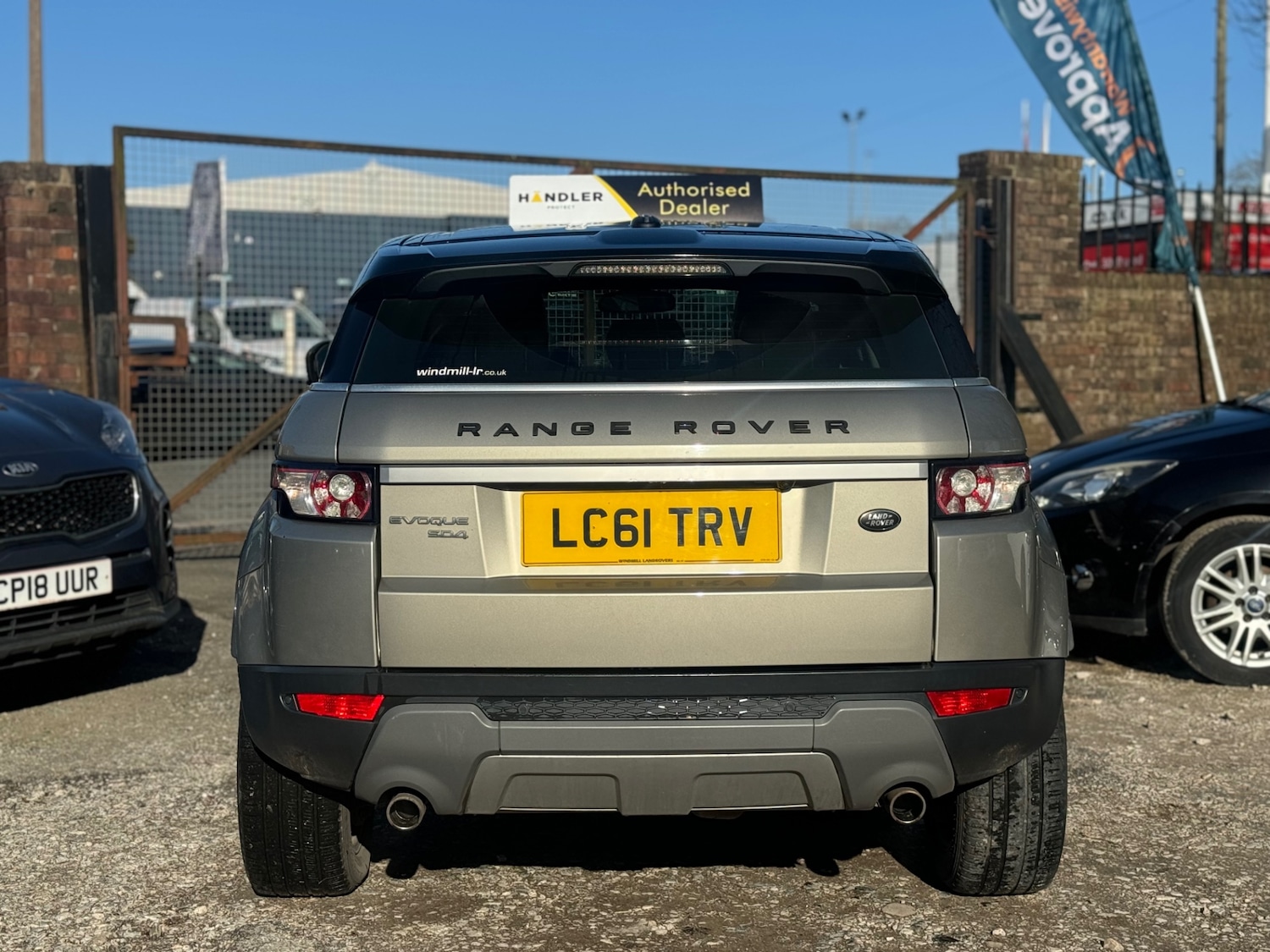 Used Land Rover Range Rover Evoque 2011 for sale - 77767014: Photo 18