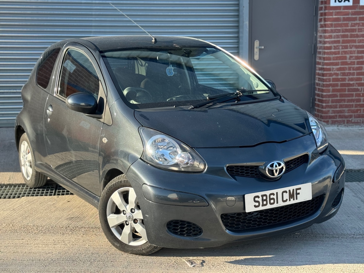Used Toyota AYGO 2011 for sale - 78145942: Photo 11