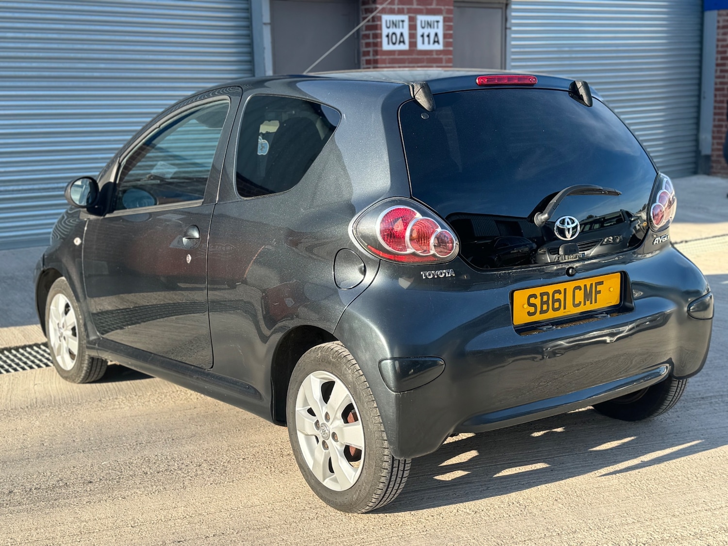 Used Toyota AYGO 2011 for sale - 78145942: Photo 6