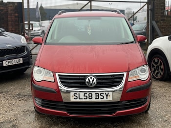Used Volkswagen Touran undefined for sale - 77573105: Photo