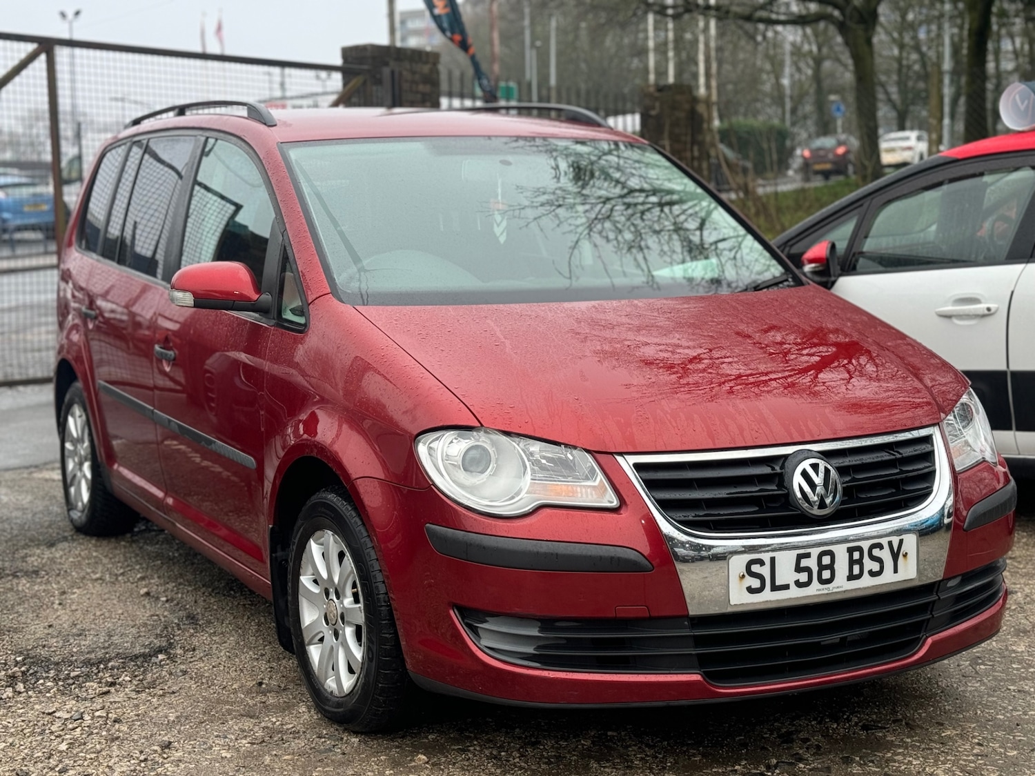 Used Volkswagen Touran for sale - 77573105: Photo 5