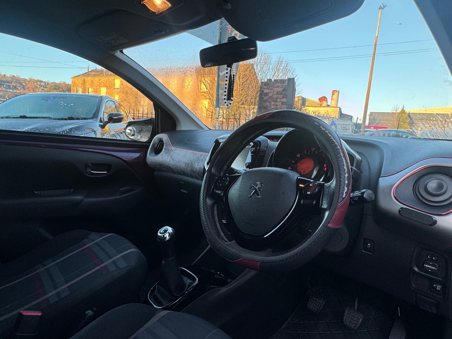 Used Peugeot 108 2015 for sale - 77531919: Photo 6