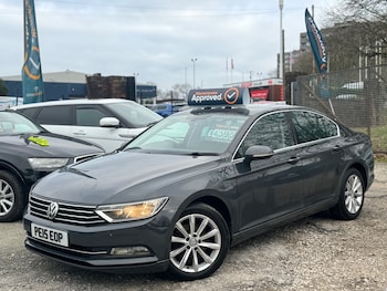 Used Volkswagen Passat 2015 for sale - 77531390: Photo