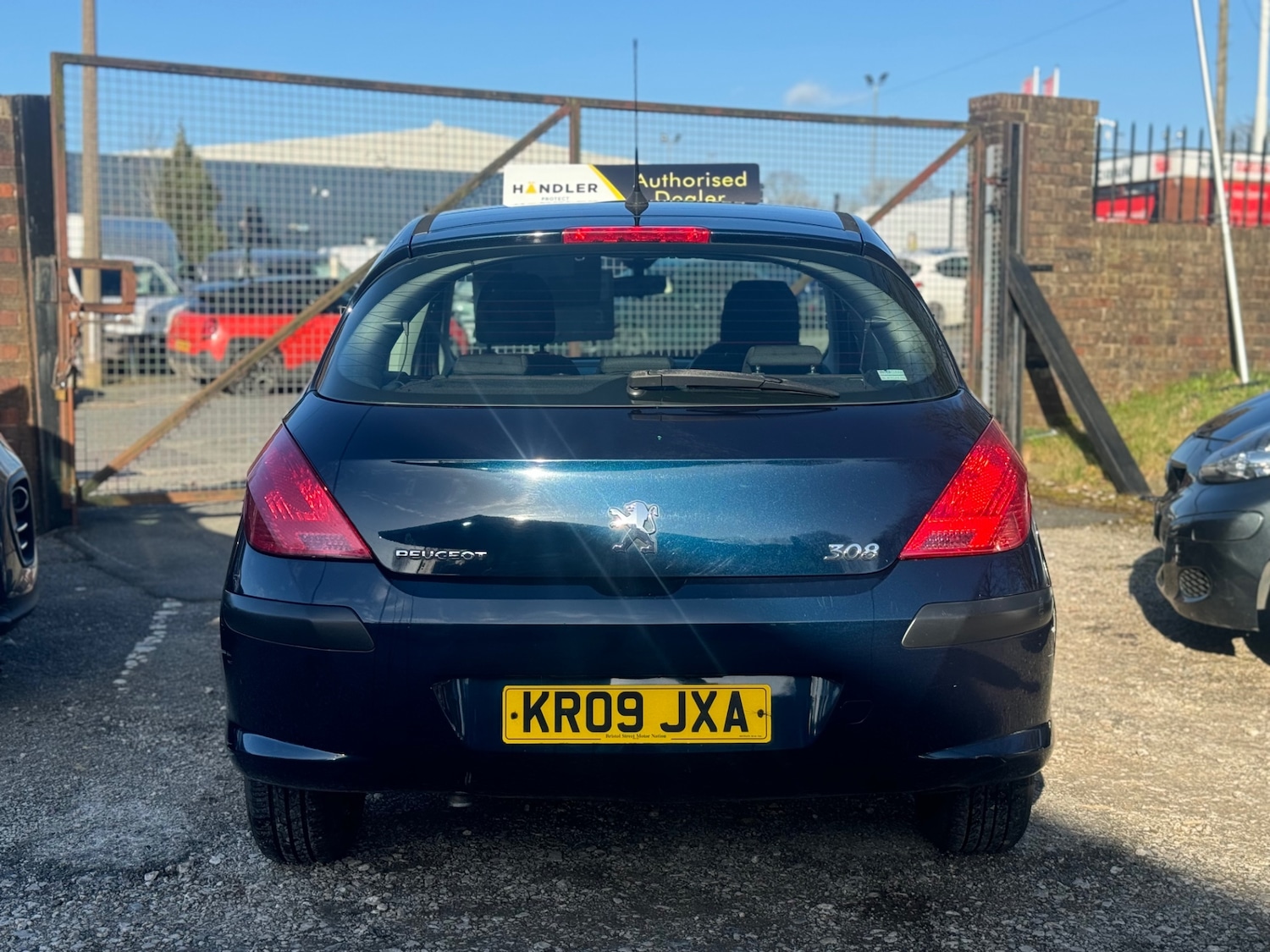 Used Peugeot 308 2009 for sale - 77921084: Photo 12