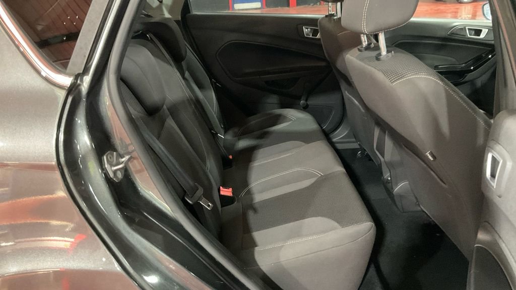 Used Ford Fiesta 2015 for sale - 77212443: Photo 14