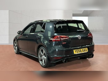 Used Volkswagen Golf 2016 for sale - 79325872: Photo