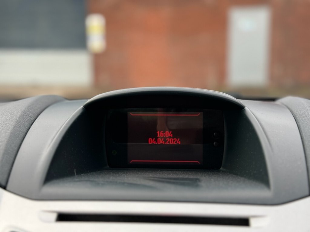 Used Ford Fiesta 2012 for sale - 76496089: Photo 16