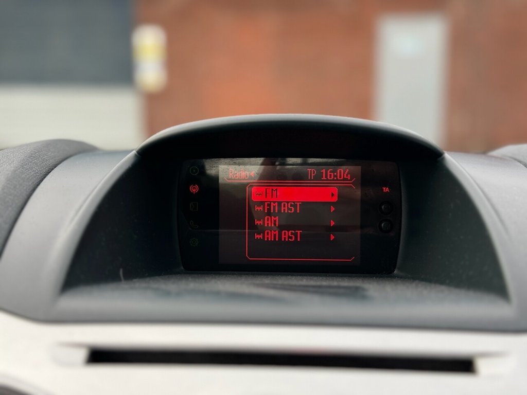 Used Ford Fiesta 2012 for sale - 76496089: Photo 17