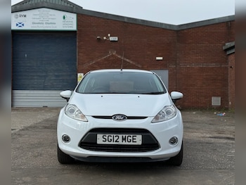 Used Ford Fiesta 2012 for sale - 76496089: Photo