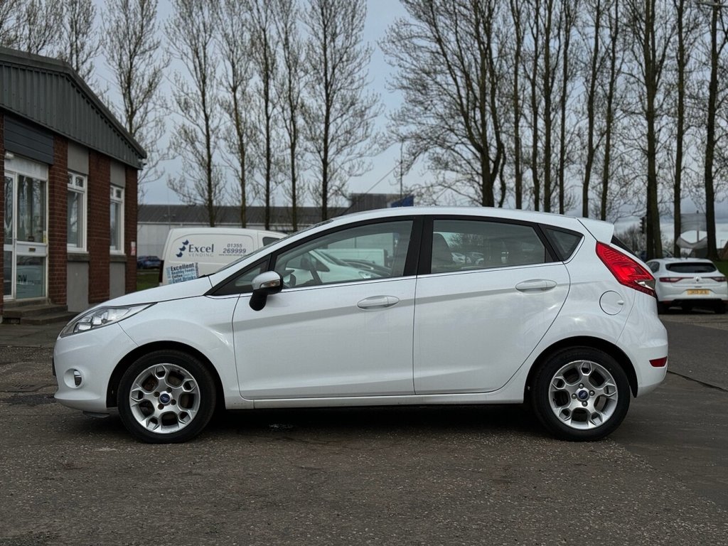 Used Ford Fiesta 2012 for sale - 76496089: Photo 8