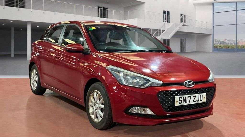 Used Hyundai i20 2017 for sale - 77849891: Photo 2