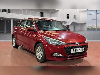 Used Hyundai i20 2017 for sale - 77849891: Photo