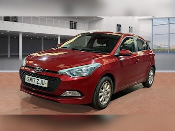 Used Hyundai i20 2017 for sale - 77849891: Photo