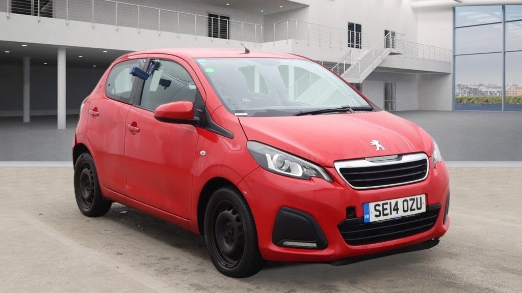 Used Peugeot 108 2014 for sale - 77360115: Photo 13