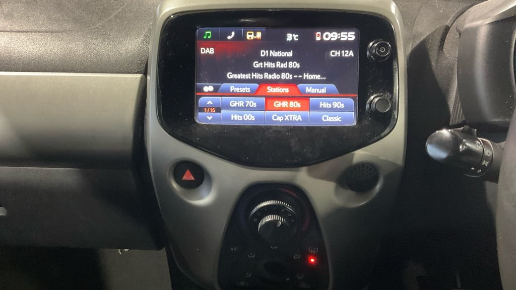 Used Peugeot 108 2014 for sale - 77360115: Photo 23