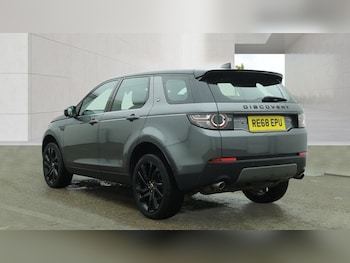Used Land Rover Discovery Sport 2018 for sale - 78749776: Photo