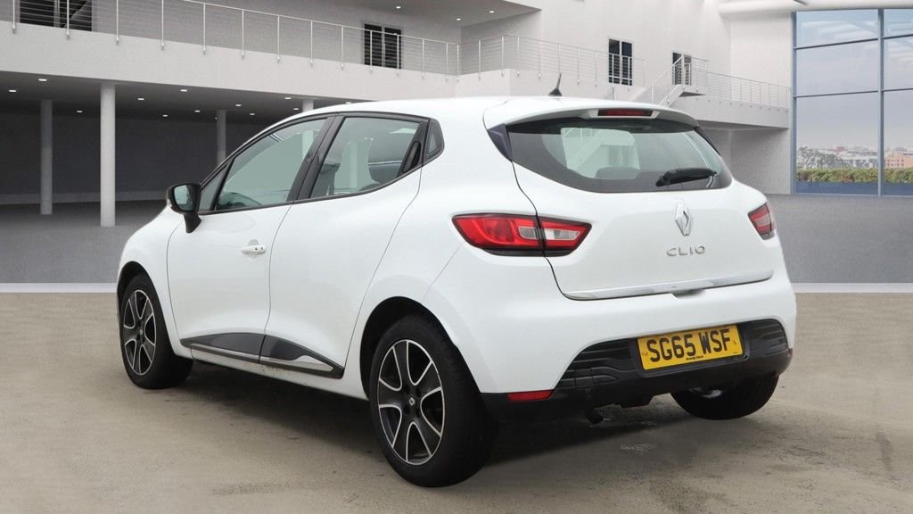 Used Renault Clio 2015 for sale - 77563889: Photo 15