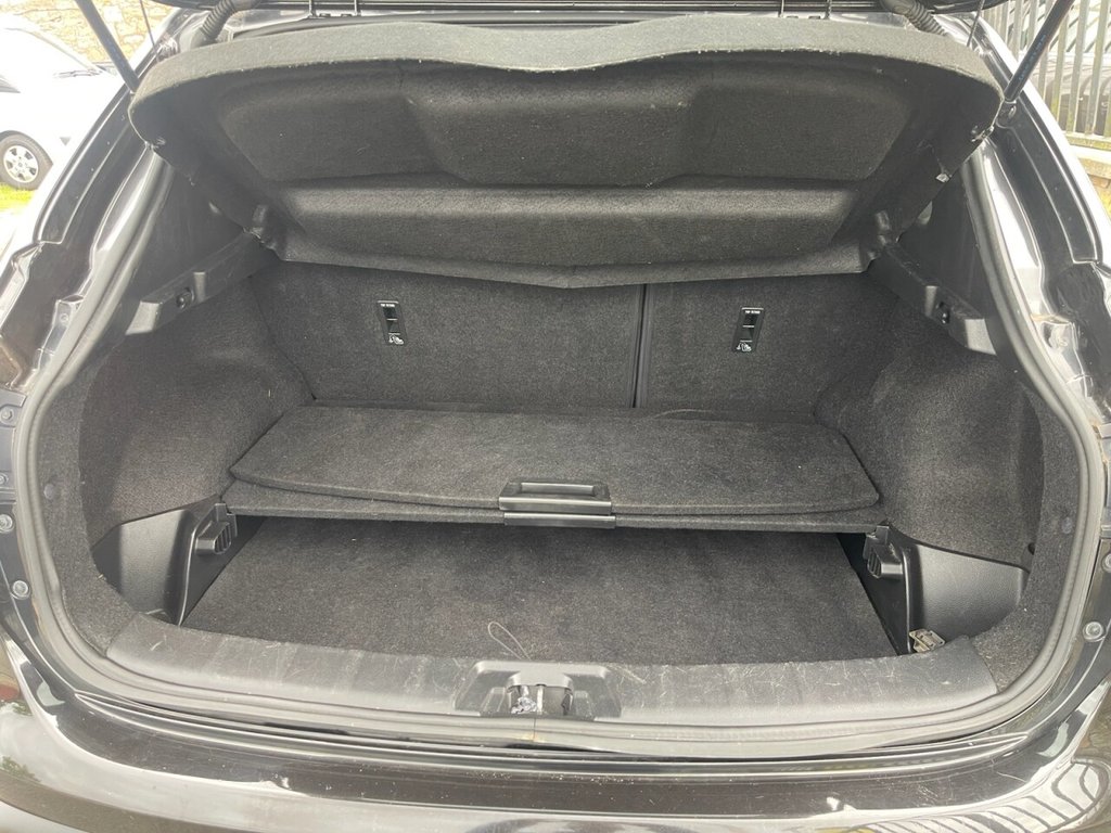 Used Nissan Qashqai 2015 for sale - 76767979: Photo 9