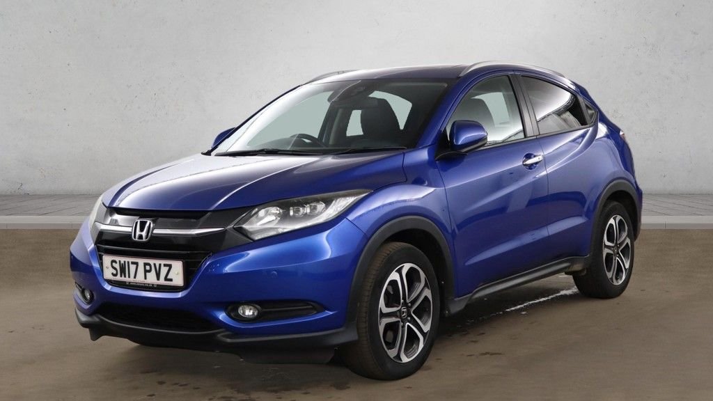 Used Honda HR-V 2017 for sale - 77983015: Photo 2