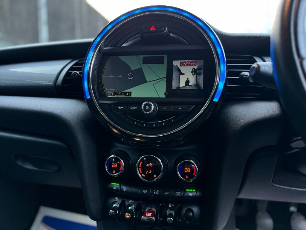 Used MINI Hatch 2014 for sale - 77436628: Photo 21